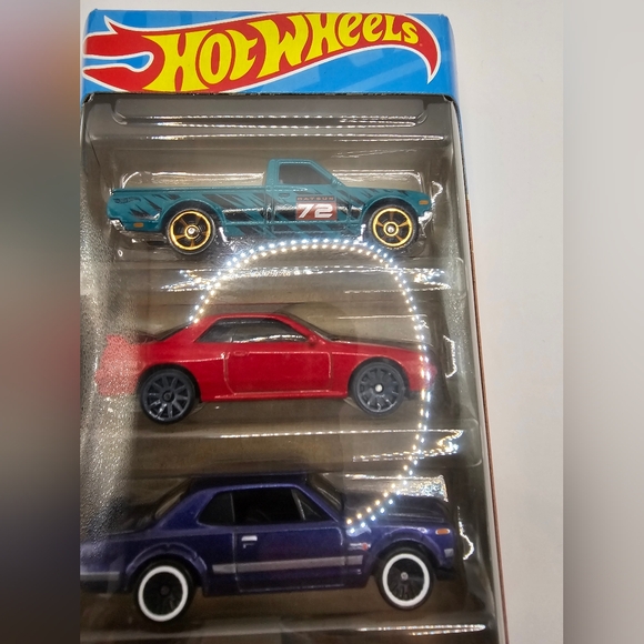 (NWOT) Hotwheels: Nissan 5 Pack 2022 - Picture 11 of 12